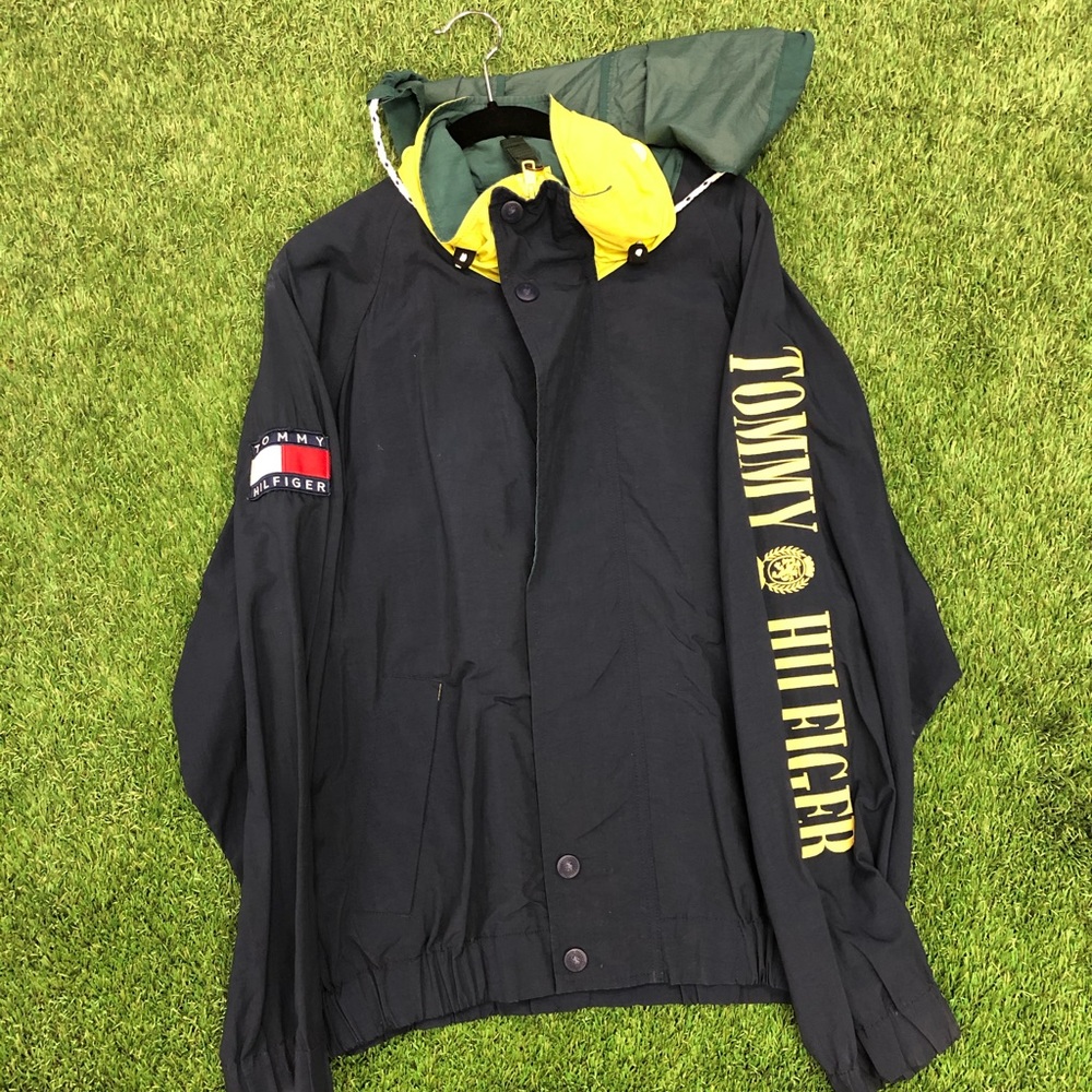 Vintage Tommy Hilfiger Jacket!